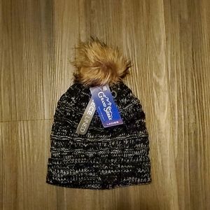 COPY - Beanie hat pom pom